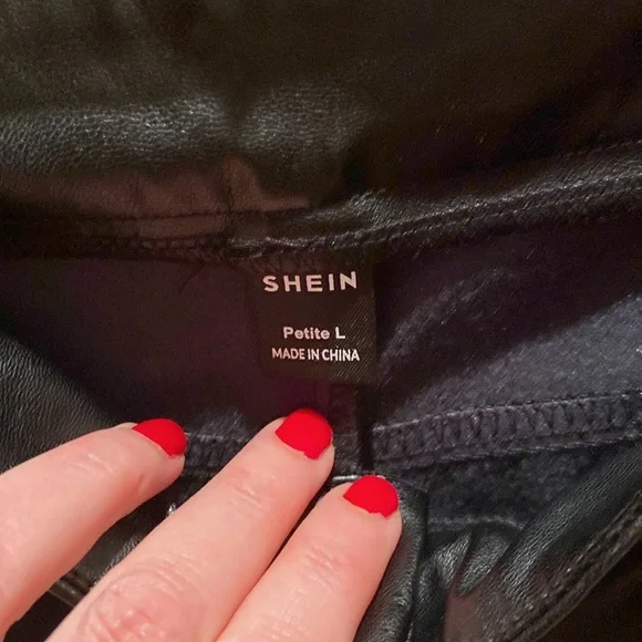 NWOT Petite Large SHEIN “ Leather” pants - Picture 3 of 4
